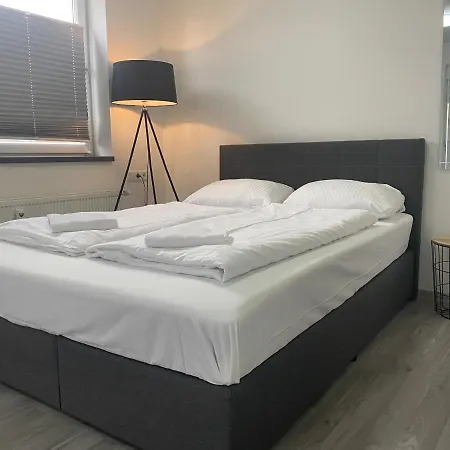 Urbanes, Modernes Apartment Mit Parkplatz Kassel Exterior photo