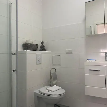 Urbanes, Modernes Apartment Mit Parkplatz Kassel Exterior photo